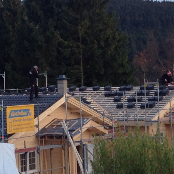 Kaminschornstein ist zu sehen - Ferien Blockhäuser Hahnenklee